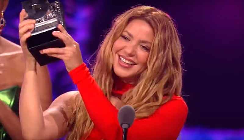 Shakira arrasa en los Premios Juventud 2023; se lleva ocho galardones ...